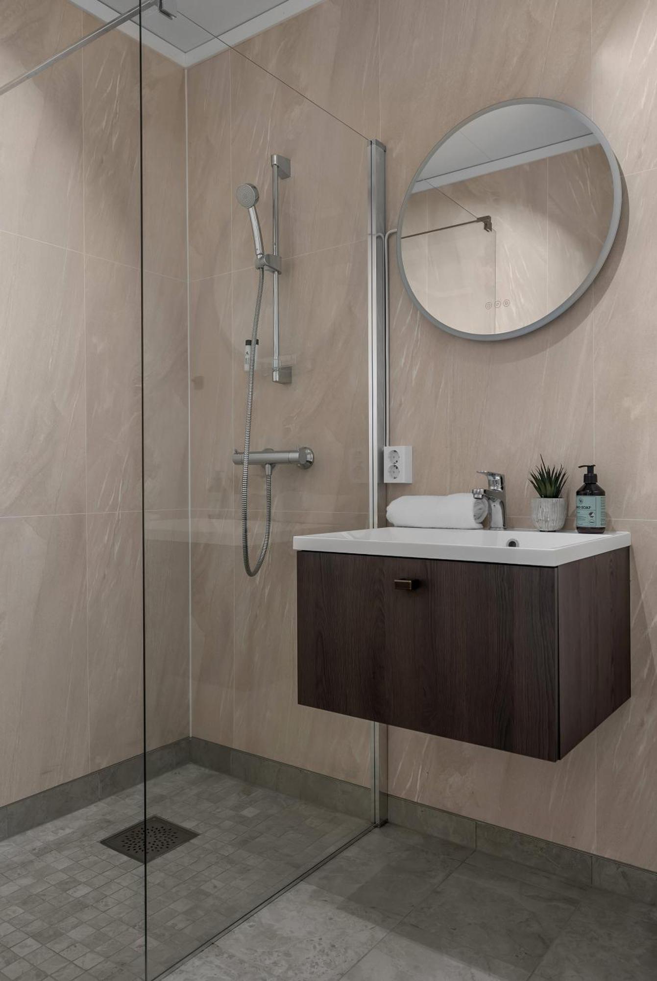 Supercentral City Apartment Eik Tromsø Zewnętrze zdjęcie